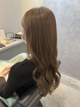 アイディール 心斎橋店(:ideal) 艶感ミルクティーベージュカラー