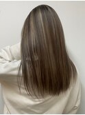 グレージュカラー/シルキーベージュ/艶髪ボブ[千葉/千葉中央]