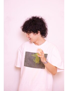 アンリ(Anri) ミックスウルフパーマ