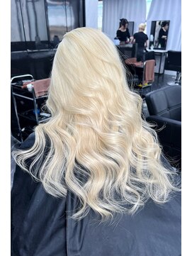 リア 大阪梅田(Ria) ~ホワイトブロンド~ 【Ria 大阪 梅田】