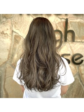 ナチュラルハイセンス 本店(natural high sense) ミルクティーアッシュ×レイヤーロング　似合わせカット/町屋駅