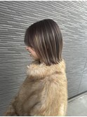 根元が伸びても気にならないPrayingcolor 担当岩松