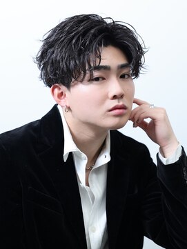 ホワイト(WHITE) フェザーパーマ/ツイストスパイラルパーマ/メンズパーマ