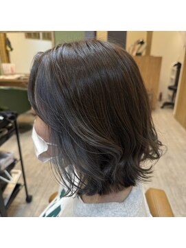 クロエバイラヴィズム 郡山さくら通り店(CLOE by LUVISM) フェイスフレーミング・グレージュ