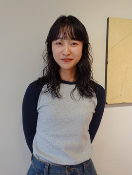 ユー セント(yew scent) ミディアムパーマ