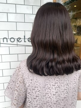 ノエル(noele) ココアブラウン×ミディアムヘア