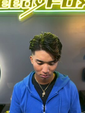 グリーディーフォックス 三軒茶屋(GreedyFOX) 波巻き/マッシュパーマ/ウルフ/ハイライト<理容室>三軒茶屋