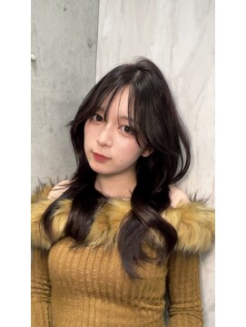 ロンドルピナス 小倉(Lond Lupinus) ミディアムレイヤーカット/似合わせカット/大人ガーリー/20代