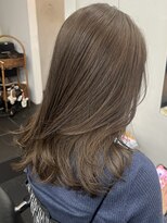 シベルバレー 横浜(sibell)&nbsp;セミロングレイヤーカット顔周りレイヤーウルフハッシュカット