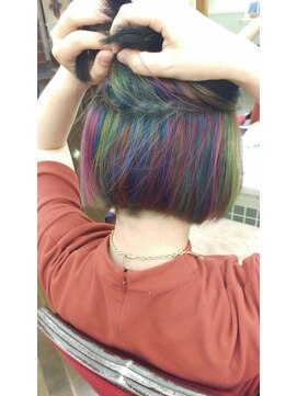 ２丁目３番地美容室 ＭＯＭＯＴＡＲＯcollar２　2丁目3番地