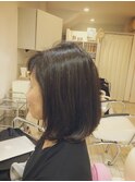 ボブスタイルの外ハネor内巻き