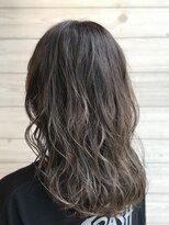 ジーナ 札幌(Zina)&nbsp;ナチュラルマーメイドアッシュグラデーション