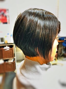 キャン 温品店(CAN) 【ＣＡＮ】大人女子におすすめ！前下がりグラデーションボブ
