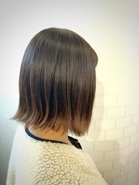 バーチ ウシワカマル(BIRCH ushiwakamaru) 切りっぱなしボブスタイル☆