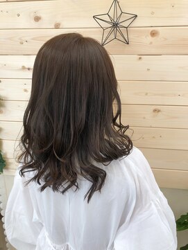 ココロハレル 上板橋駅前店 【セミロング】【ショート】【上板橋/髪質改善/ヘッドスパ】