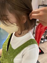 コワファーストナガサキシャンプーボーイ(COIFF1RST NAGASAKI SHAMPOO BOY)&nbsp;インナーカラーミルクベージュイヤリングカラーハイトーンカラー