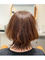 キキ(kiki)&nbsp;外ハネMIXスタイル