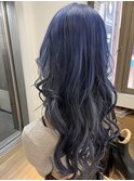 ペールブルーカラー!