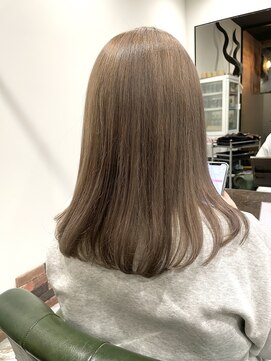 リノナ(Linona) ☆小顔効果カット インナーカラー グレーベージュ 髪質改善 韓国