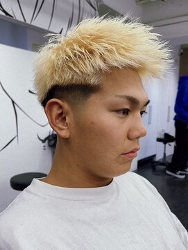 ルースト 八王子店(ROOST) スパイキーショートヘア