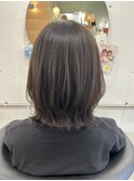オリーブカラー×レイヤー