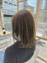 ジーナ 天王寺(Zina) 【ハイライト/山内】大人女子に人気の外ハネくびれヘア