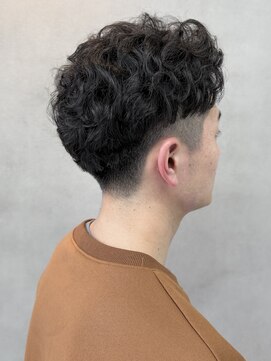 メグロ 相模大野(MEGURO) スペインカール/ブルーブラック/フェザーパーマ/メンズ116