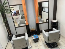 クリスタル マジック 軽里店(CRYSTAL MAGIC)の雰囲気（セット面から移動することなくシャンプーができますよ！）