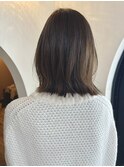 オリーブブラウン