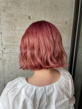 ニュイ 高槻 阪急茨木店(nui) イメチェン/ホワイトブロンド/外ハネボブ/美髪/茨木