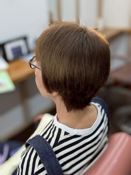 ナンバーエイト(number eight) 40代50代60代ミセスヘア＊マッシュショート立体感白髪染め