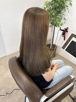 ラヴィリス バイ レム(Raviliss by rem)&nbsp;レイヤーカット×ベージュカラー