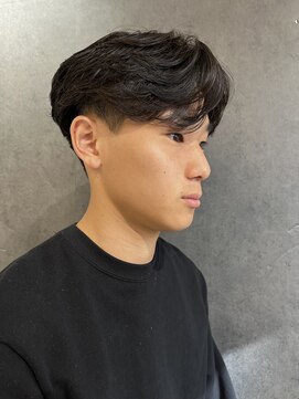 ニコ トウキョウ ヨコハマ(nico) センターパート/ニュアンスパーマ/メンズカット/カルマパーマ