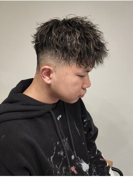 ニアウ 伊勢崎連取店(Niau) 刈り上げショートスペインカールツイストスパイラルパーマ