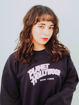 エンネ(enne) enne/ロング/パーマ