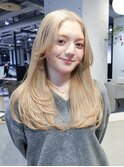 ブロンドロング韓国ヘア顔周りレイヤー_F31403