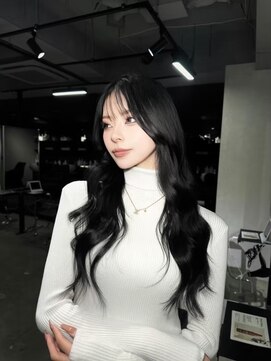 ザシェノンウメダ(THA CHAINON UMEDA) イメチェン/ピンクベージュ/アンブレラカラー/前髪/心斎橋