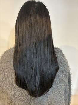 ミルキィ 春日フォレストシティ店の写真/ナチュラルな仕上がりの縮毛矯正で、あなたの髪も生まれ変わる。美しいストレートヘアを手に入れませんか？
