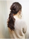 ねじりヘアアレンジ