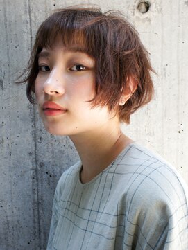 ヴェスパー(Vesper) ☆カジュアル可愛いシースルーバングショートボブ☆