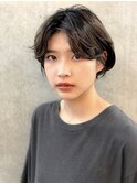 フィット感あるショートボブ