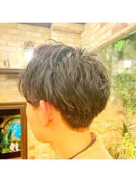 モナン 新宿(Monan) ツーブロックマッシュショート