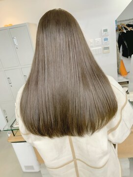 シェーン 仙台駅広瀬通店(schon) オリーブベージュ