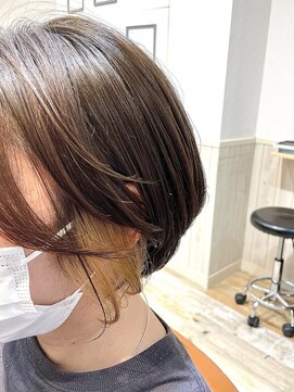 ネオリーブエム(Neolive em;) インナーカラー×ハンサムショート☆