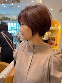 紺野紘三グレージュカラーマッシュショート