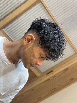 縁 さくら通り店 スペインカール・フェードカット