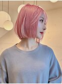 ペールピンク×切りっぱなしボブ