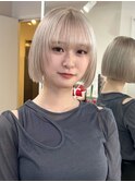 14075ミルクティーアッシュミルクティーベージュハイトーンボブ