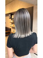 サニー 渋谷(SUNNY) バレイヤージュ、ハイライト、レイヤーロング、グレーベージュ