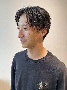 サラ ビューティー サイト 古賀店(SARA Beauty Sight) 【刈り上げセンターパート】20代30代/王道モテ/ツイスパ